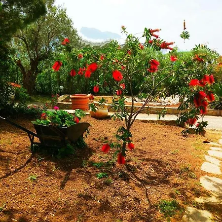 Villa Maroudia
