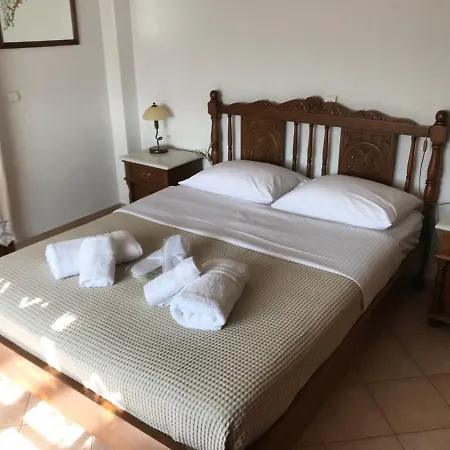 Villa Maroudia
