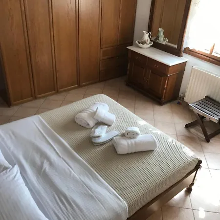 Maroudia Villa Kymi