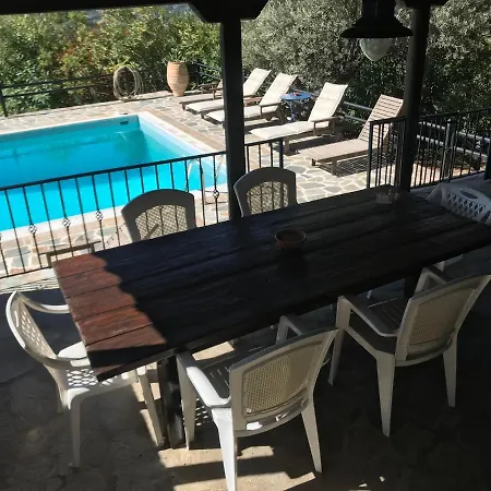 Maroudia Villa Kymi